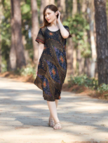 “Moonlit Meadow Black Floral Boho Maxi Dress”